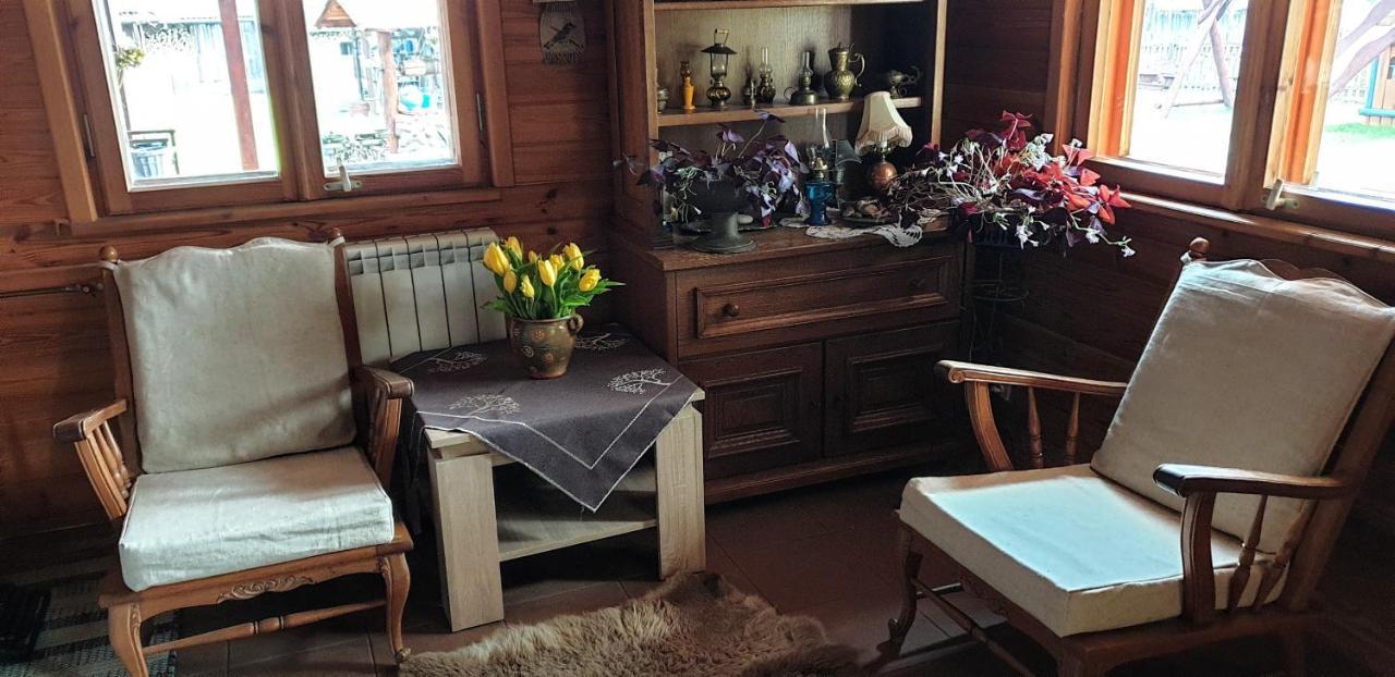 Ferienwohnung Jutrzenka Białowieża Exterior foto