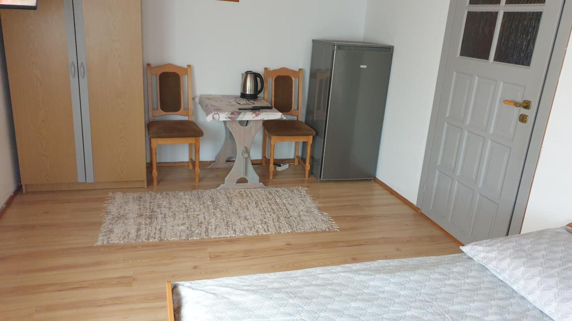 Ferienwohnung Jutrzenka Białowieża Exterior foto